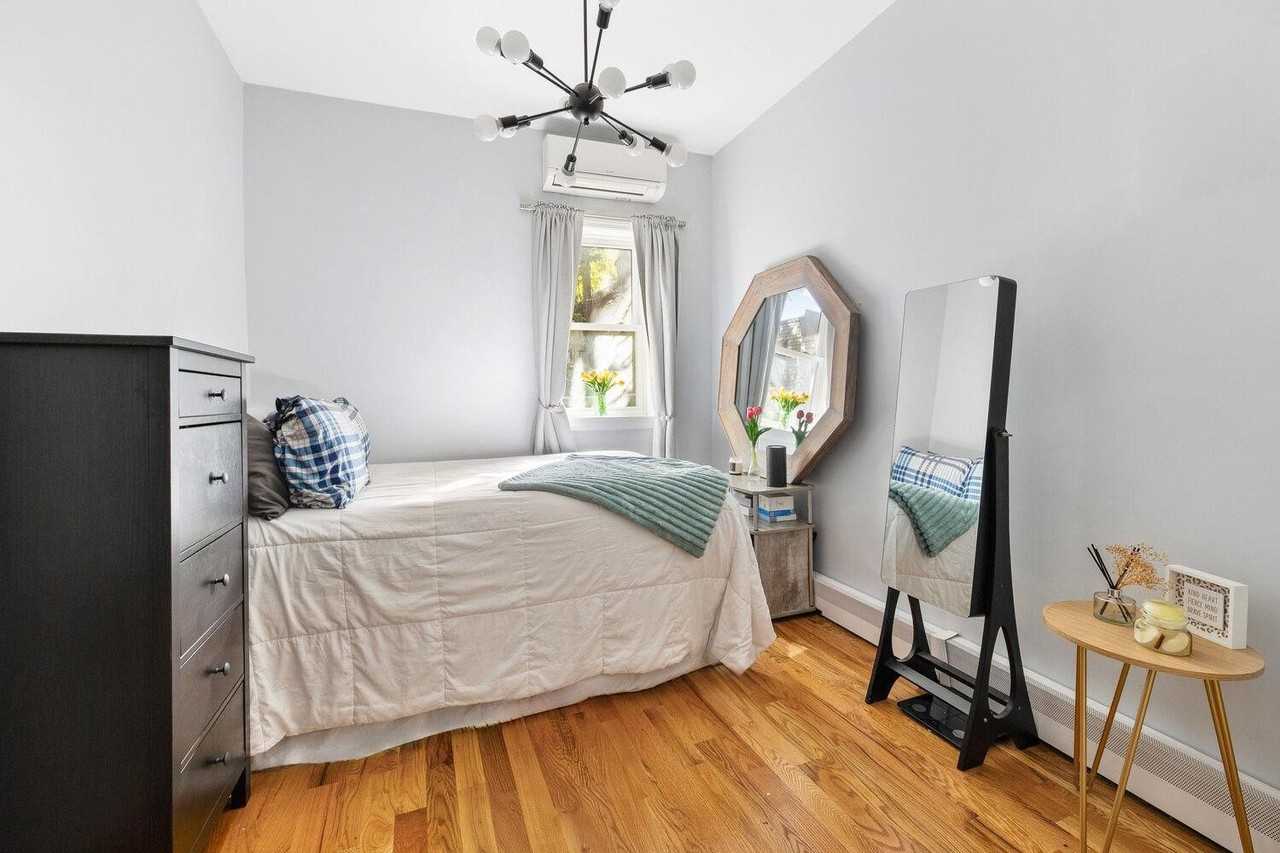 1302 Herkimer St - Photo 5 of 6