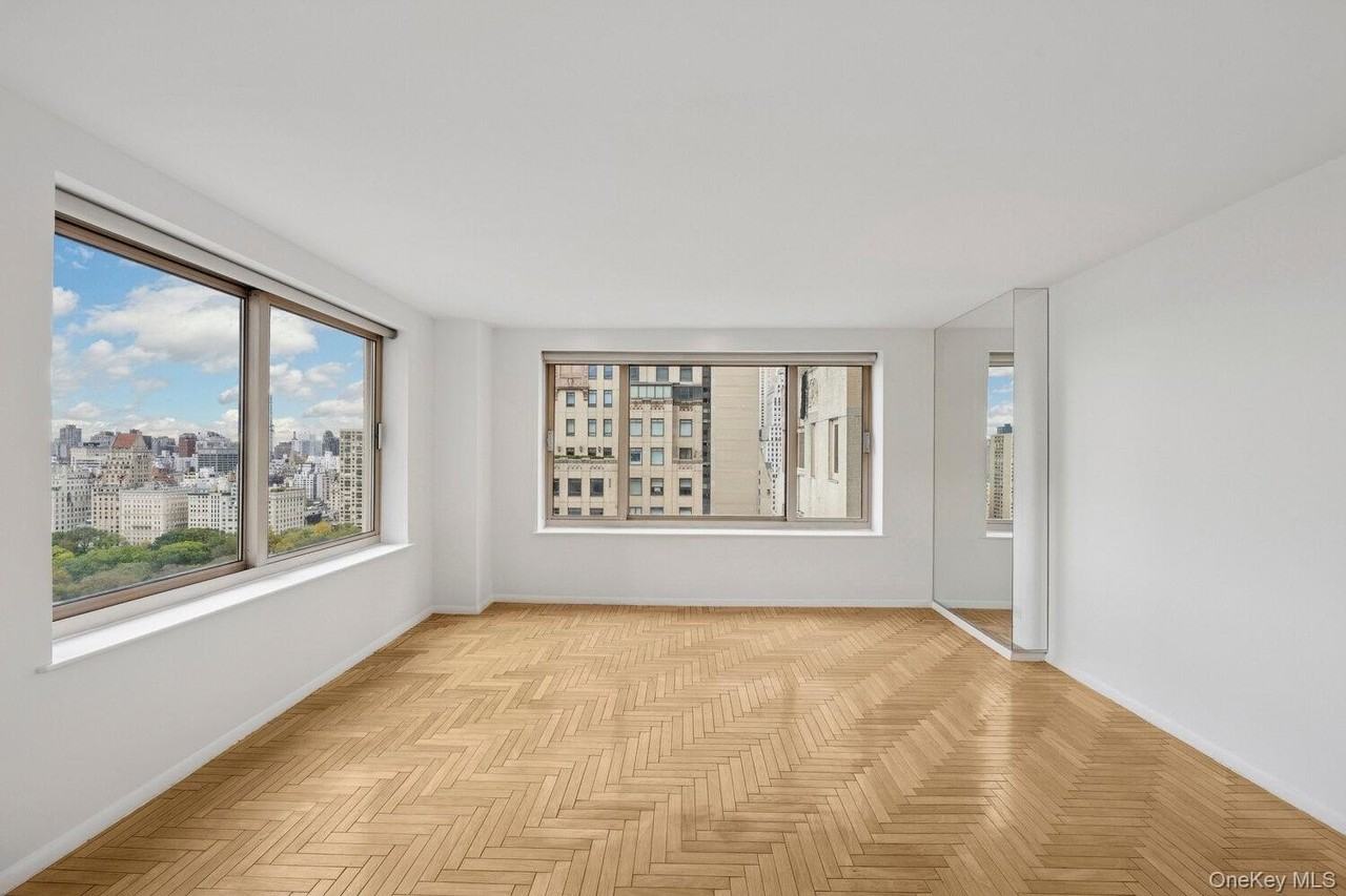 106 Central Park South #26B - Photo 2 of 11