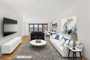 301 East 63rd Street #15B - Photo 1 of 1