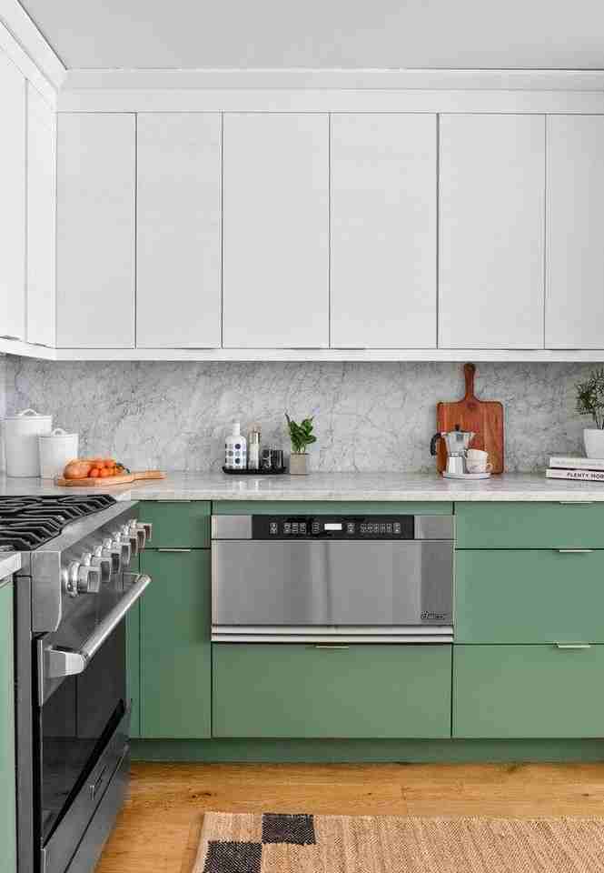 179 Ludlow St Apt 2 #2 - Photo 4 of 9