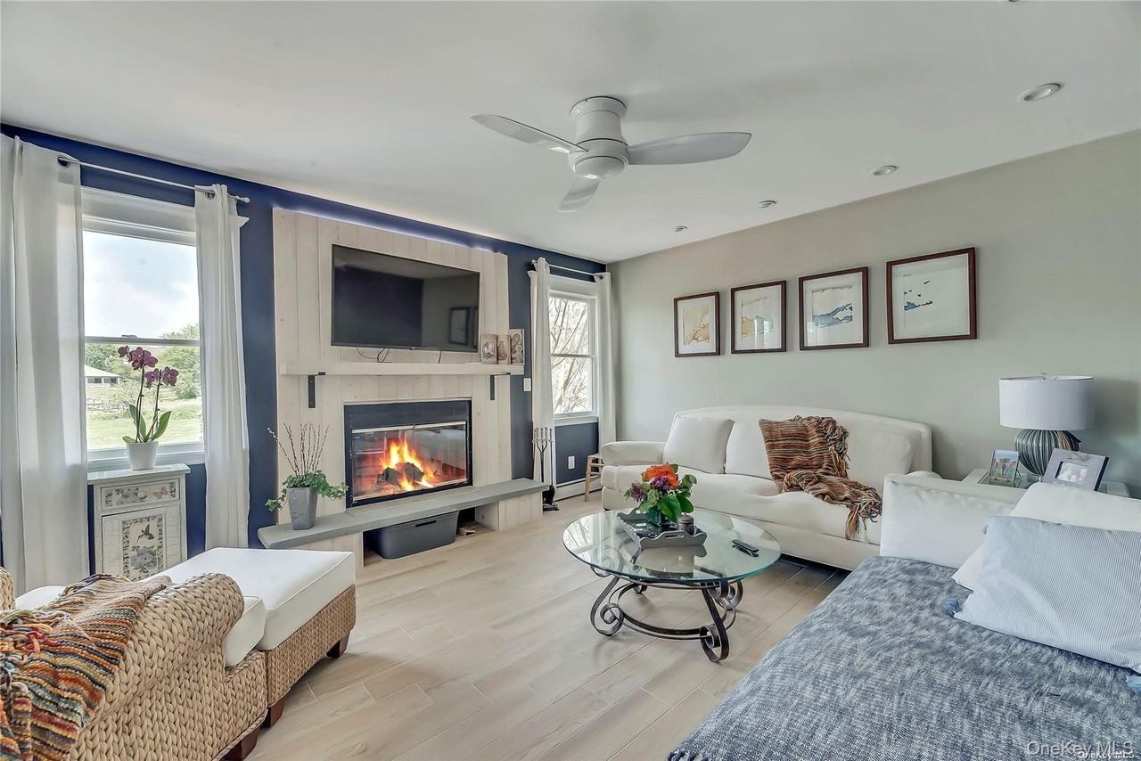 170 Vineyard Way - Photo 3 of 11