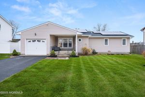 featured image of 21 Ford Avenue