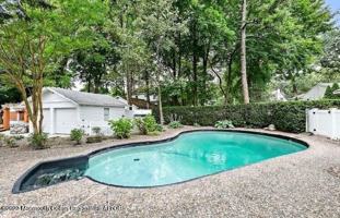 featured image of 214 Cliftwood Road