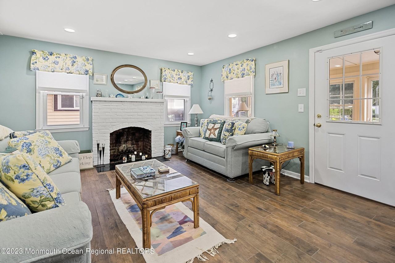 57 Ocean Avenue - Photo 7 of 26