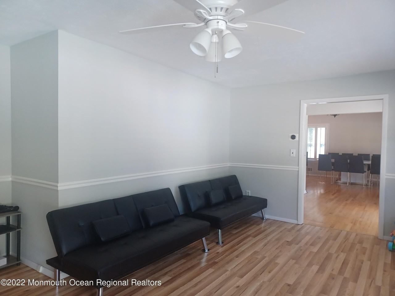 1002 Beverly Avenue - Photo 3 of 11