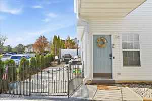 featured image of 26 Dover Court