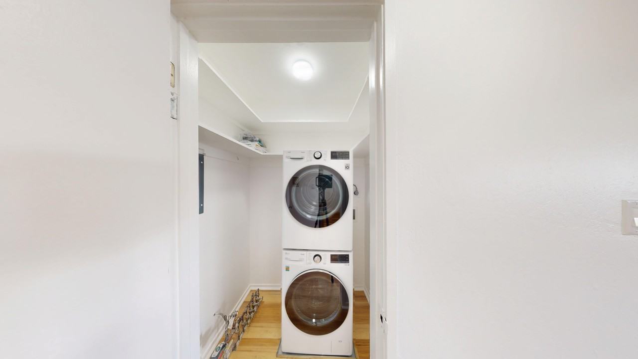 2627 Hillegass Avenue - Photo 3 of 50