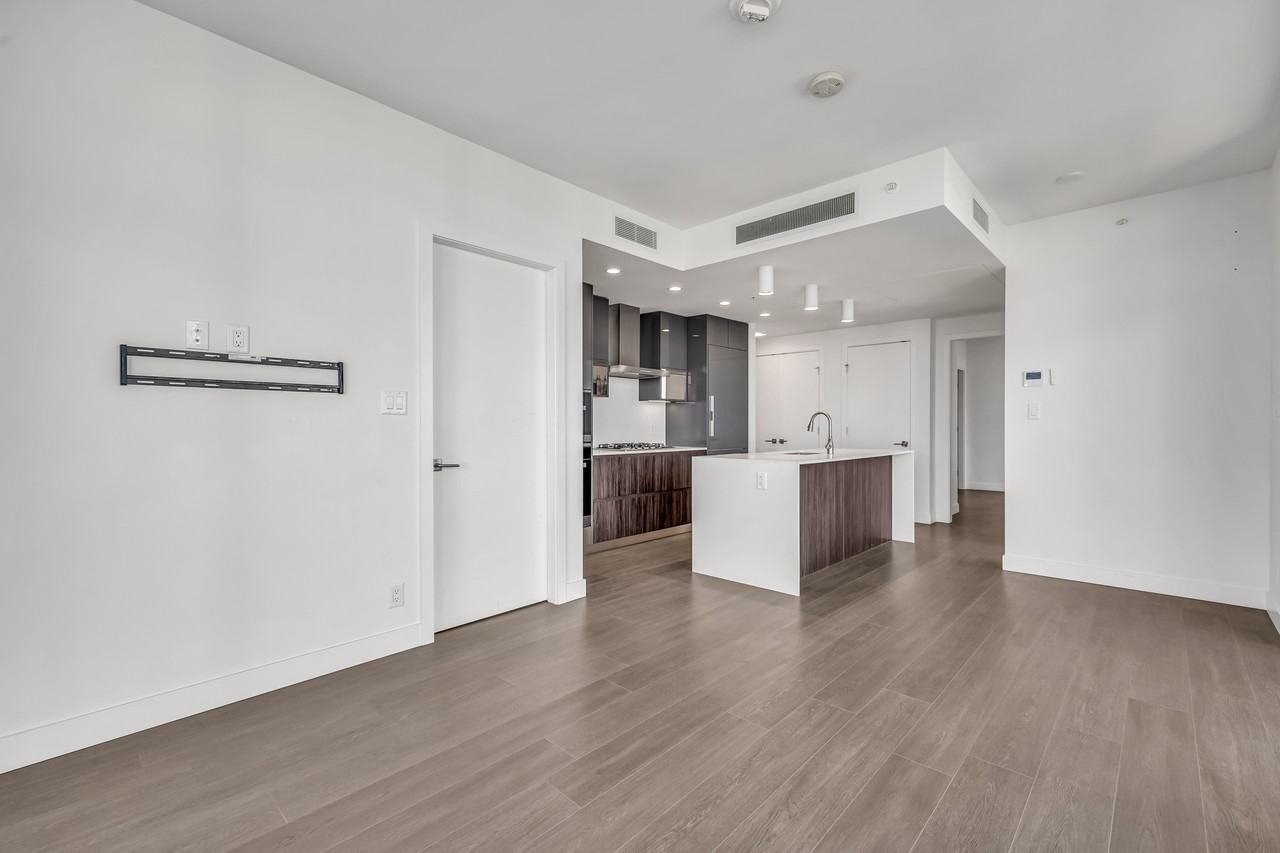 6511 Sussex Avenue #1708 - Photo 7 of 31