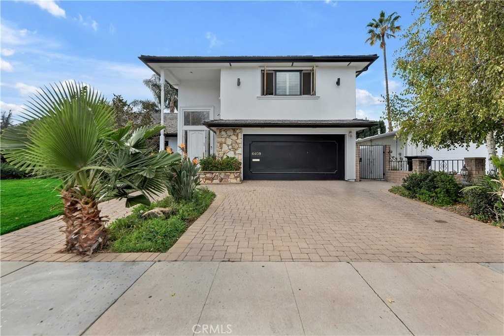 6409 Graves Ave - Photo 3 of 50