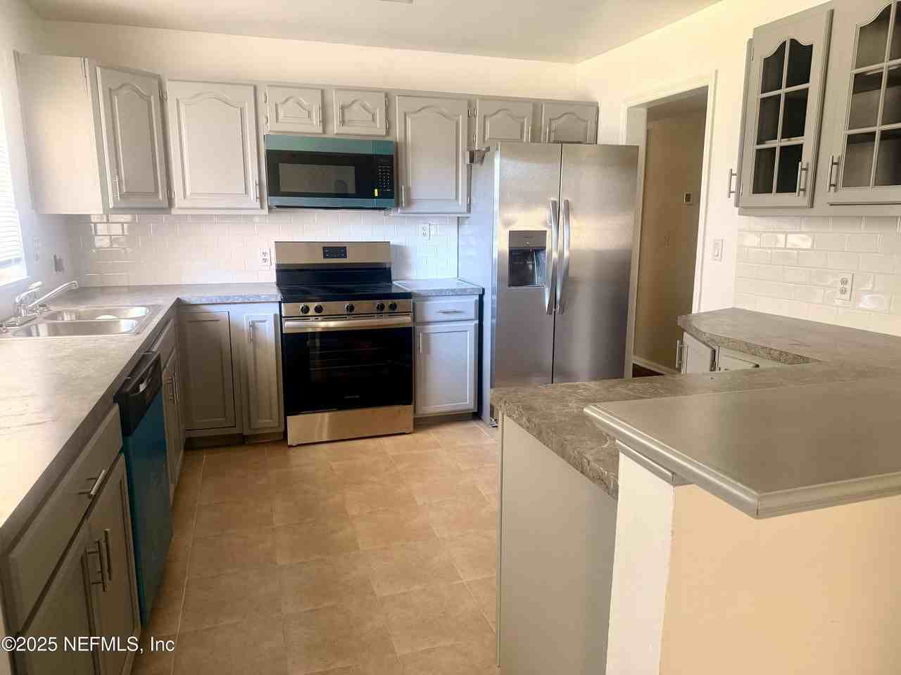 6316 Mercado Dr - Photo 7 of 19