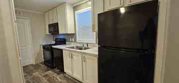 featured image of 120 Mulberry #120