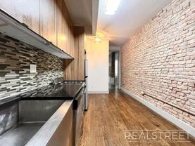 1351 Hancock Street #1L - Photo 1 of 1