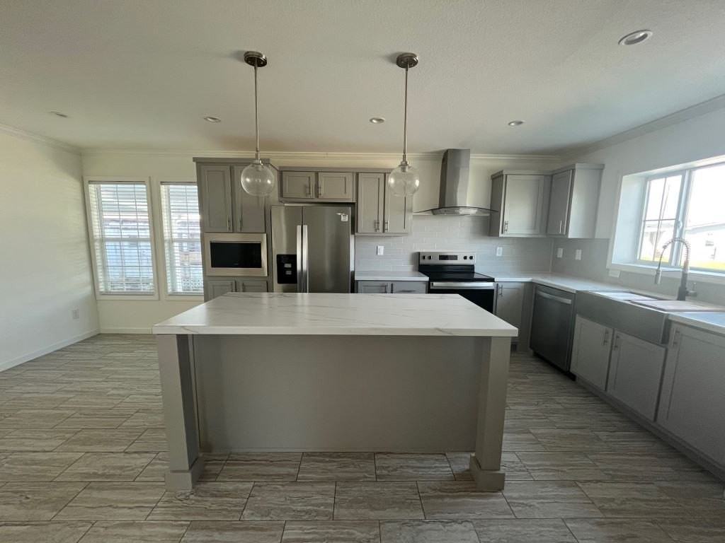 24 Eland Dr #0024 - Photo 2 of 21