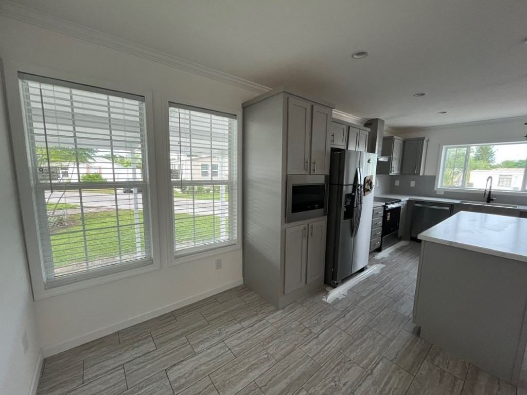 24 Eland Dr #0024 - Photo 6 of 21