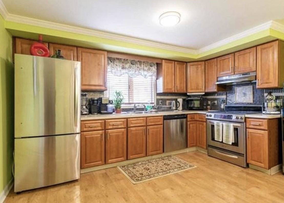 128 Lee Street #1 - Photo 6 of 25