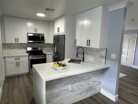 814 Southwest 12th Place - Photo 1 of 1