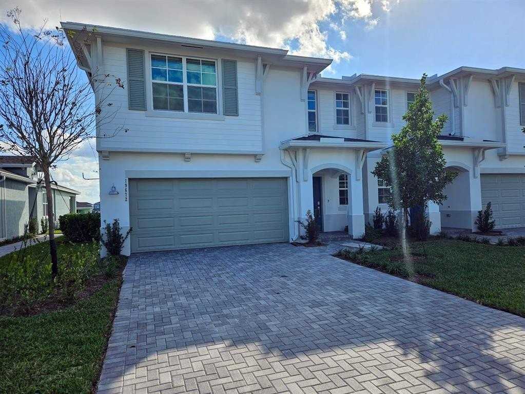 19672 Whispering Creek Rd