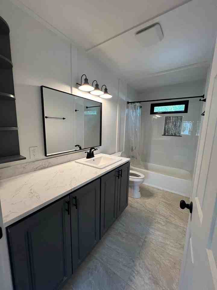 496 Avenue a - Photo 4 of 21