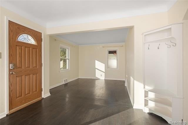 2956 N Alexander Ave - Photo 4 of 25