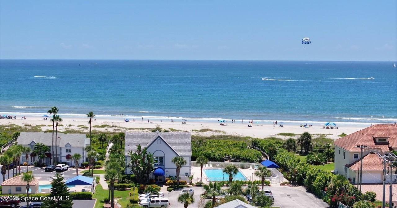 807 Mystic Dr #C403 - Photo 7 of 42