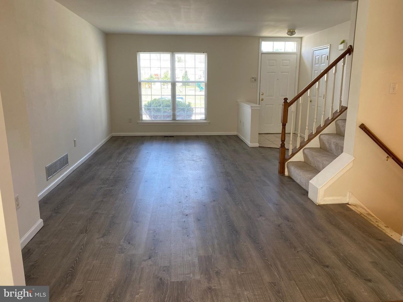 114 Couples Drive - Photo 4 of 9