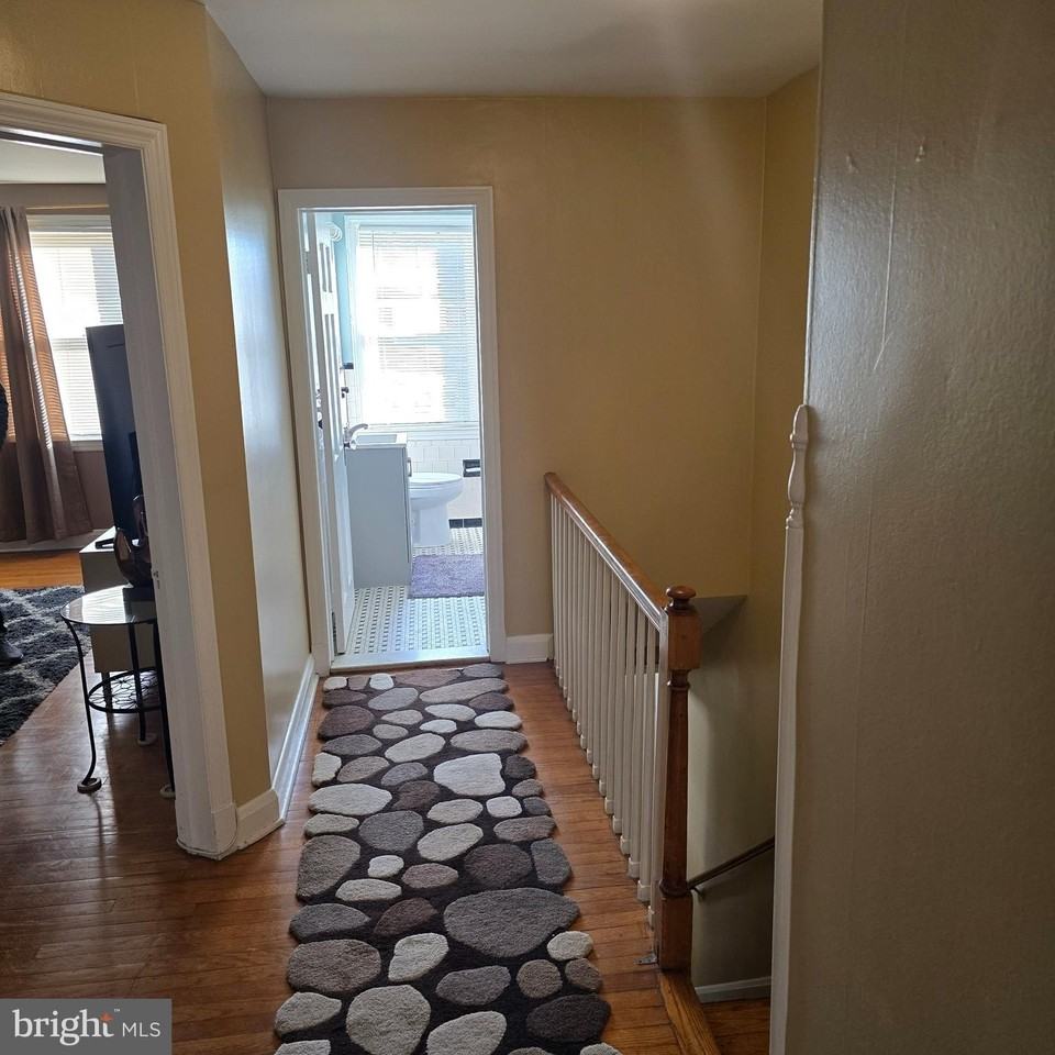 1508 Kennewick Road - Photo 5 of 15