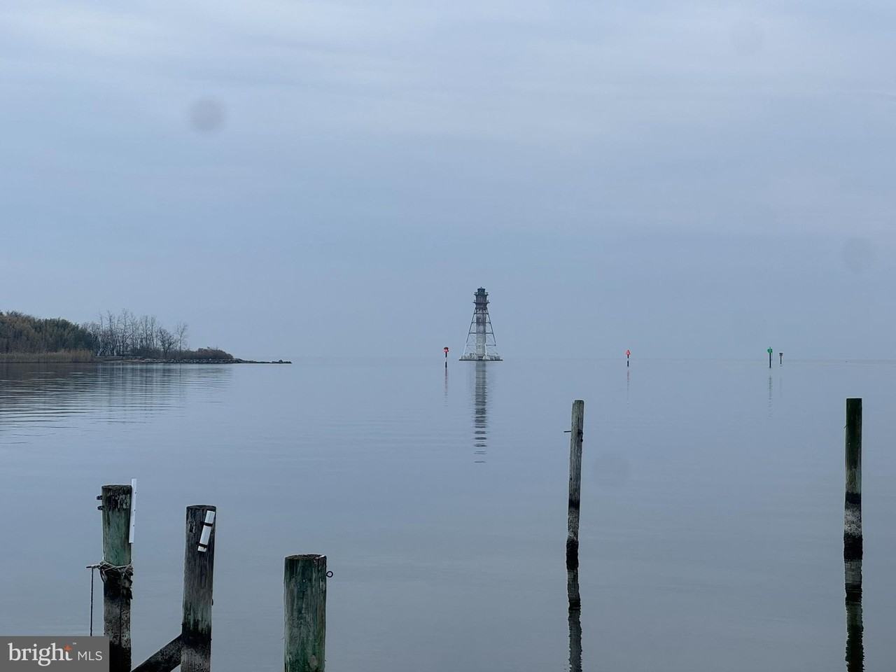 9135 Cuckold Point Road - Photo 5 of 50