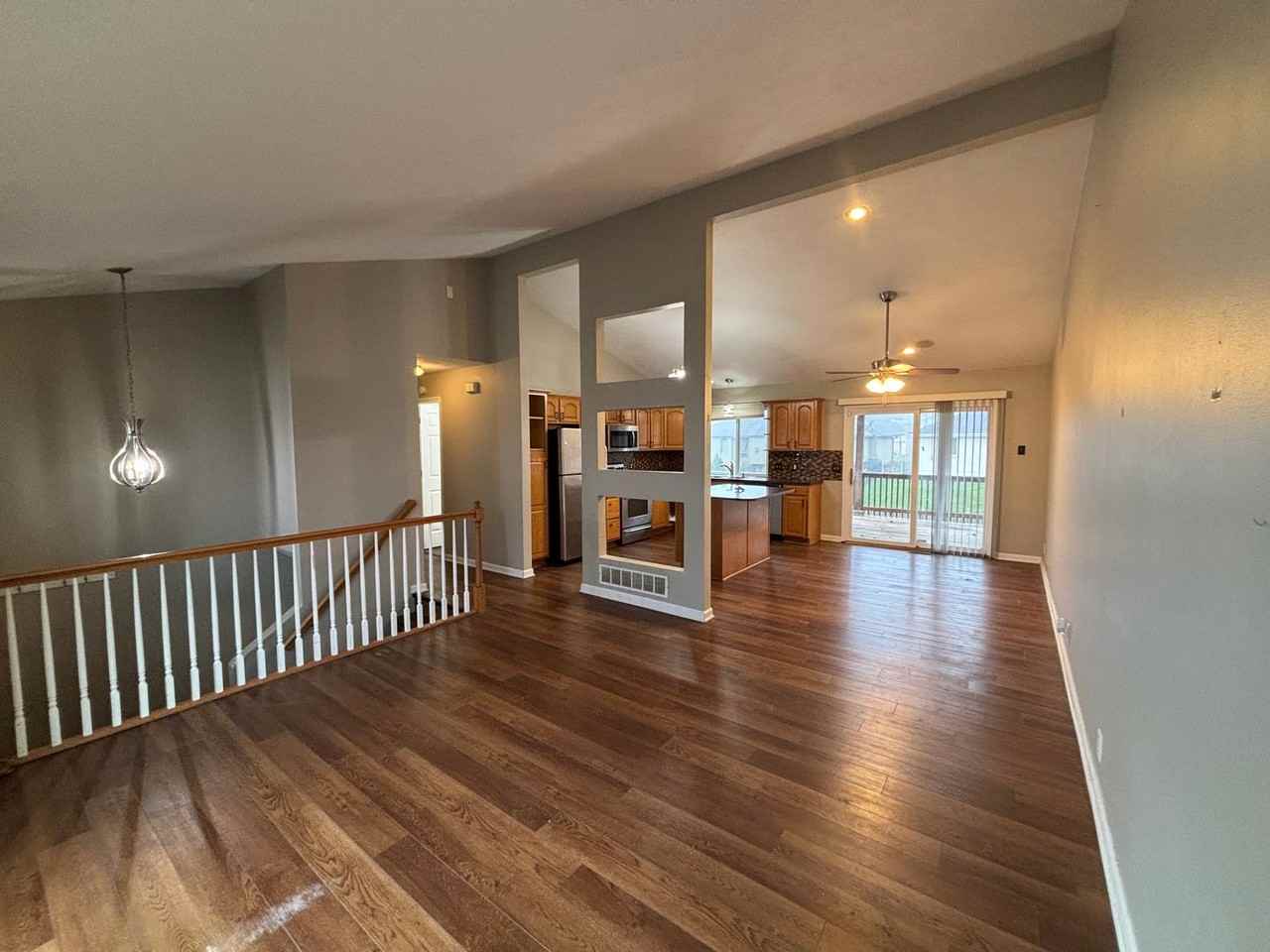 6206 N 149th St - Photo 5 of 16