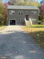 featured image of 12124 Riverview Drive