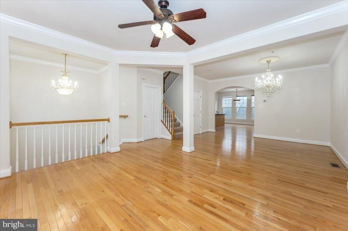 23029 Birch Mead Road - Photo 3 of 30