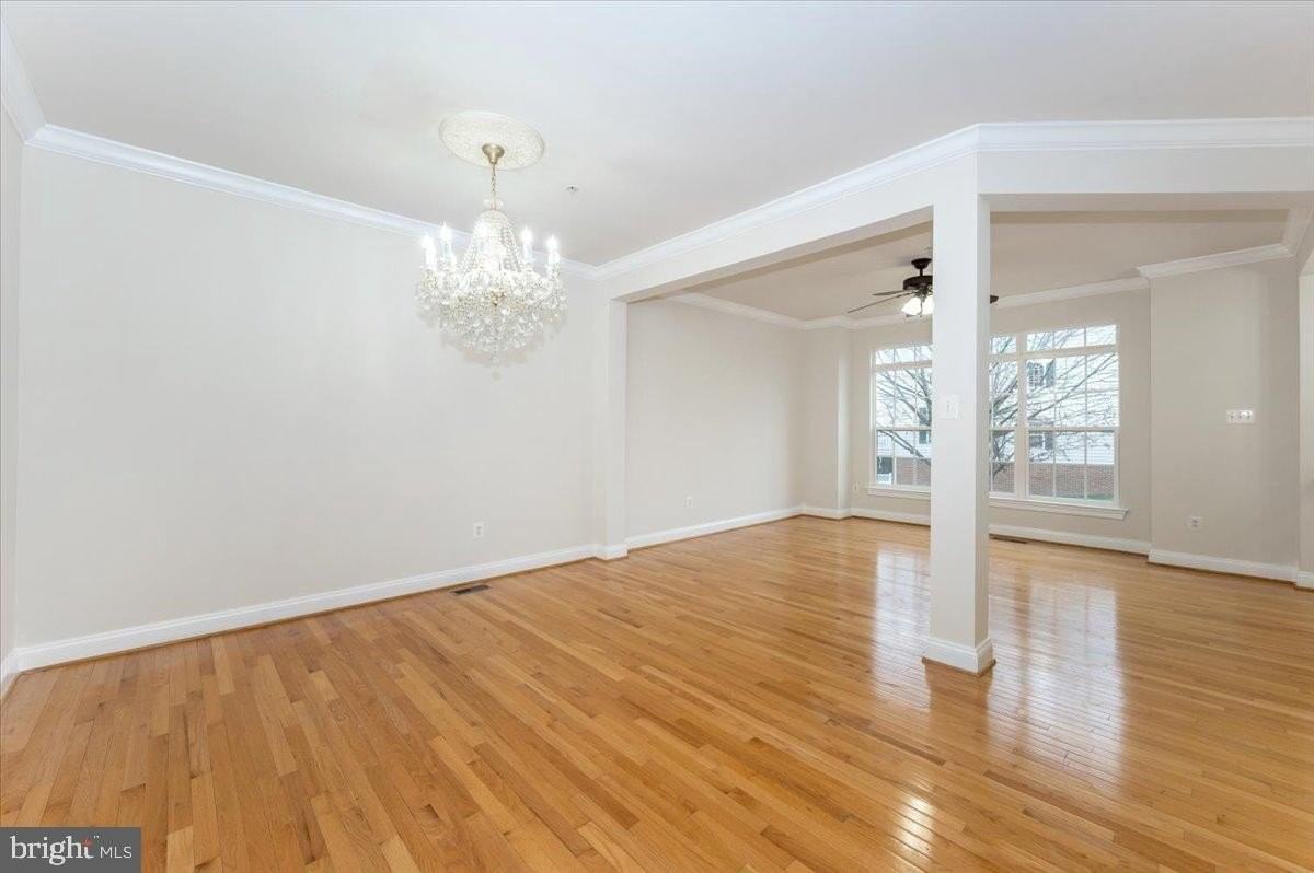 23029 Birch Mead Road - Photo 5 of 30