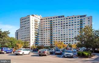 10201 Grosvenor Place #1006 - Photo 1 of 1