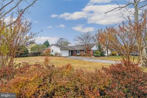 featured image of 12425 Stretton Lane