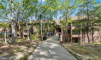 featured image of 44792 Locust Ridge Court #7C