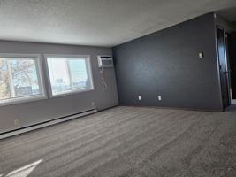 featured image of 1501 College Way