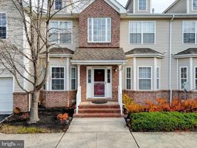 100 Forest Drive - Photo 1 of 1