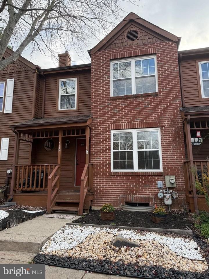 112 Mulberry Court - Photo 2 of 29