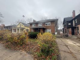 featured image of 624 West Lasalle Avenue