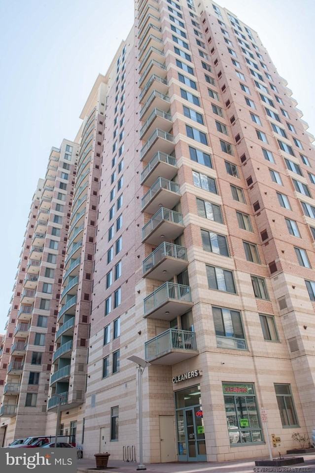 851 North Glebe Road #510 - Photo 2 of 30