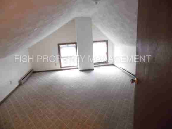 675 6th Ave #2 - Photo 2 of 3