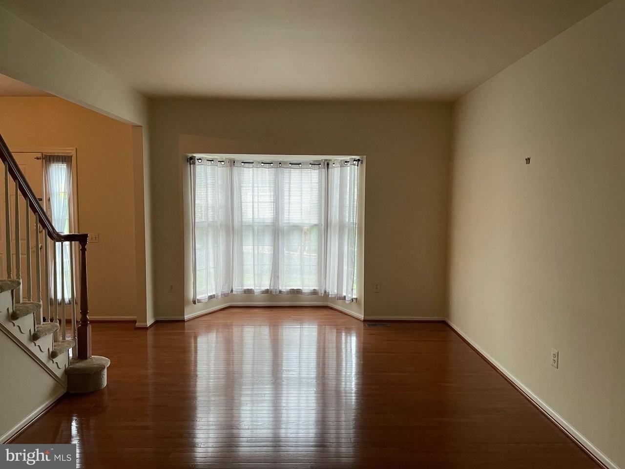 2807 White Birch Court - Photo 2 of 50