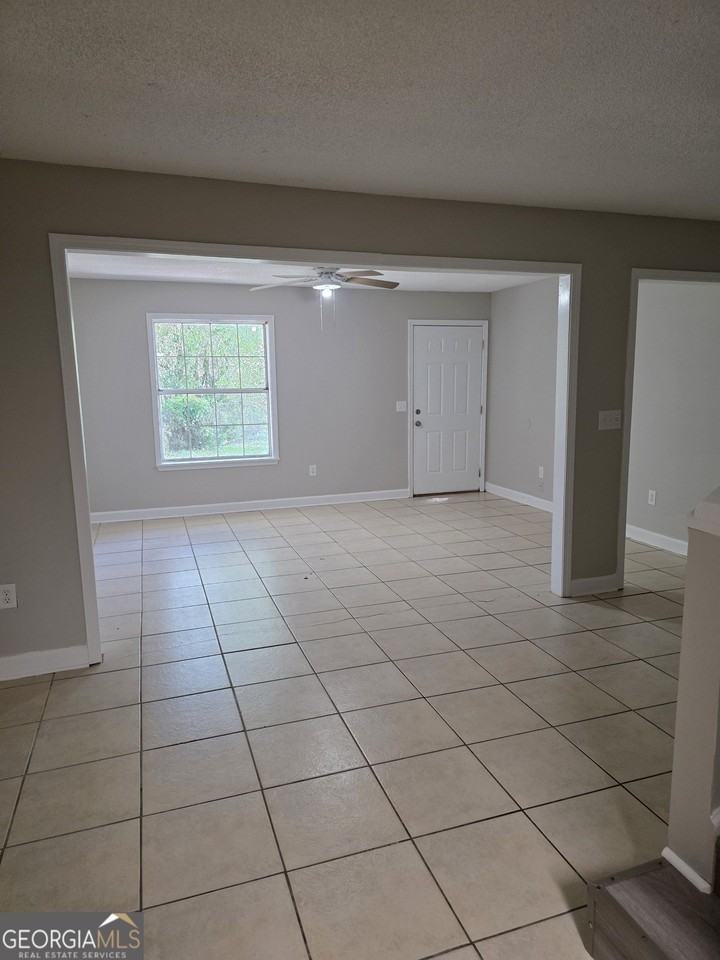 728 Morningside Ln - Photo 7 of 14