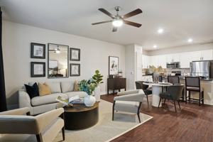 featured image of 961 Gateway Drive