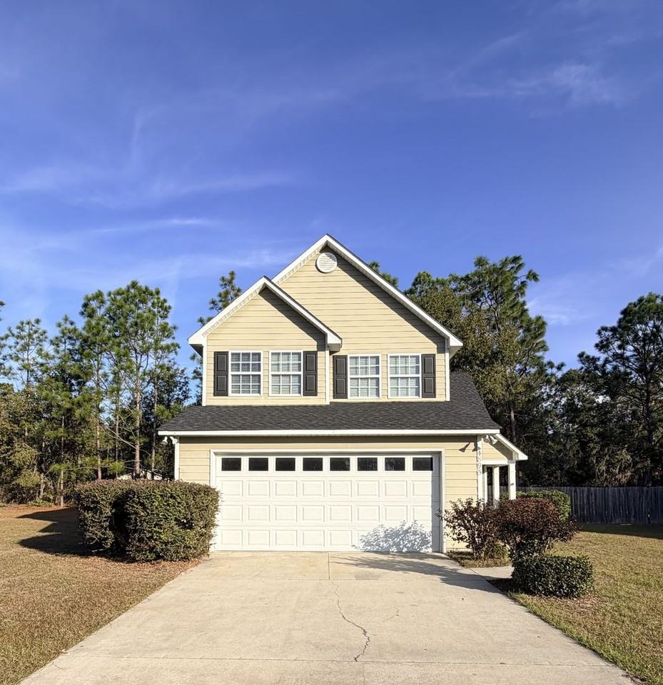 4895 Liberty Circle - Photo 2 of 39
