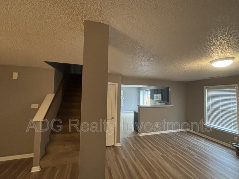 1525 Morning Dove Way - Photo 5 of 10