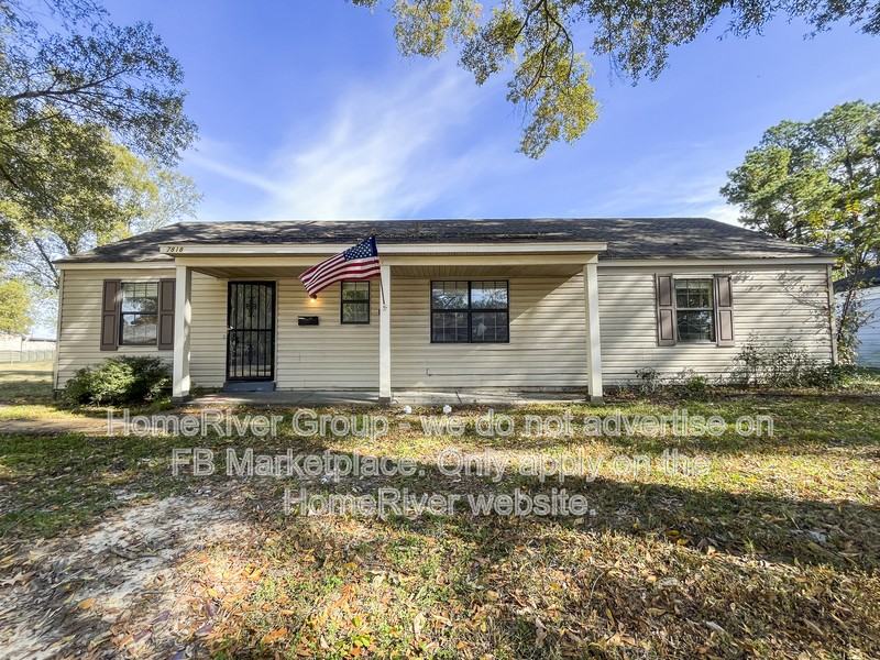 7818 West Navy Circle - Photo 2 of 20