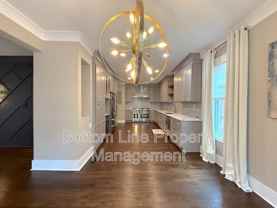 621 South Summit Avenue - Photo 1 of 1