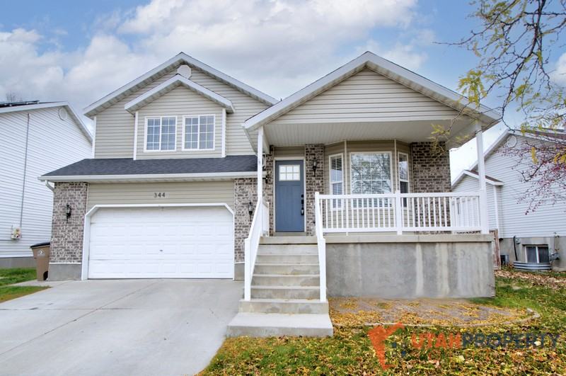 344 Draper Parkway - Photo 2 of 23