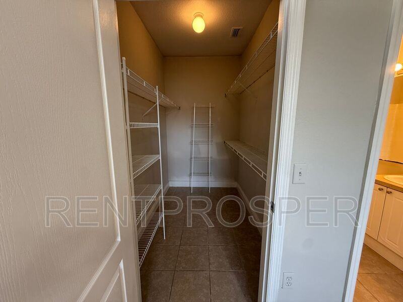 3379 S Kirkman Rd #1019 - Photo 7 of 39