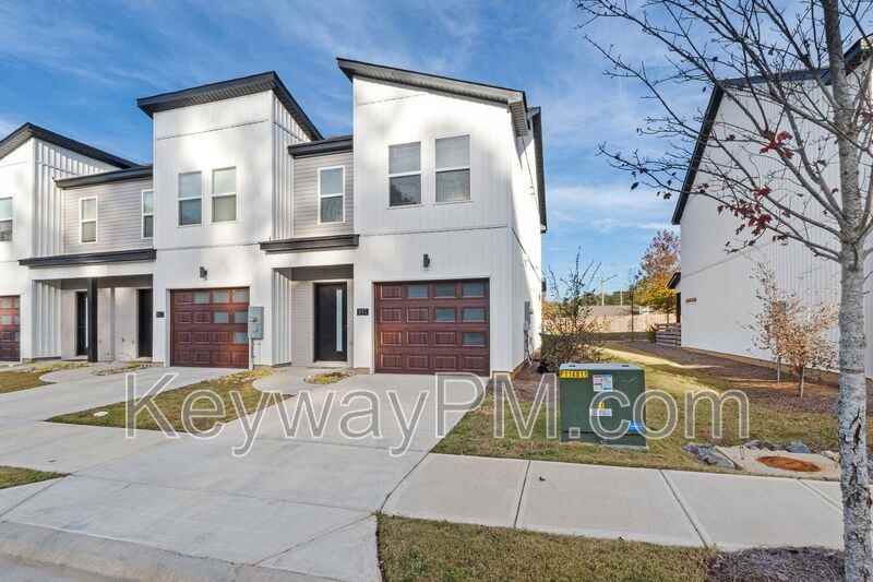 847 Felix Way - Photo 4 of 24